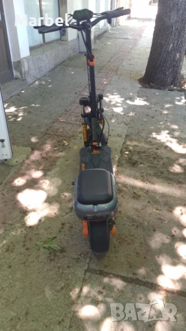 Тротинетка M5 Pro, снимка 2 - Скейтборд, ховърборд, уейвборд - 50623576