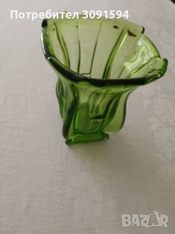  Ваза Арт Деко зелено стъкло - 1920-1930г, снимка 7 - Други ценни предмети - 45401866
