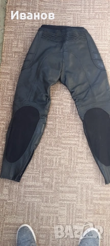 Дамски кожен мото панталон 38н, снимка 3 - Спортни екипи - 53678454