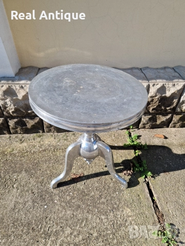 Чудесна антикварна алуминиева градинска масичка , снимка 2 - Градински мебели, декорация  - 52804024