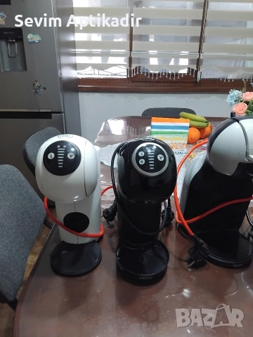 Кафе машини Долче Густо , снимка 6 - Кафемашини - 53357939