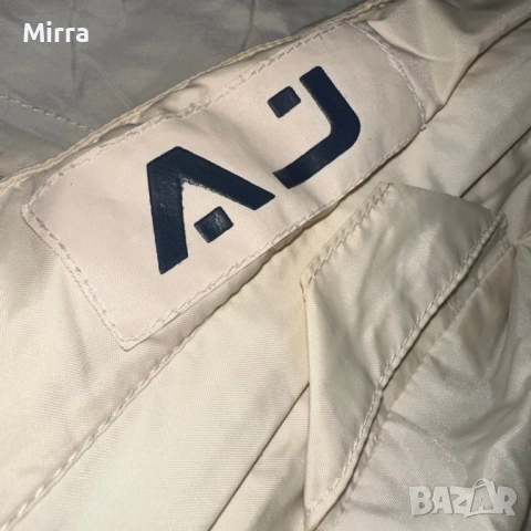 Armani Jeans Windbreaker, снимка 4 - Якета - 52080331