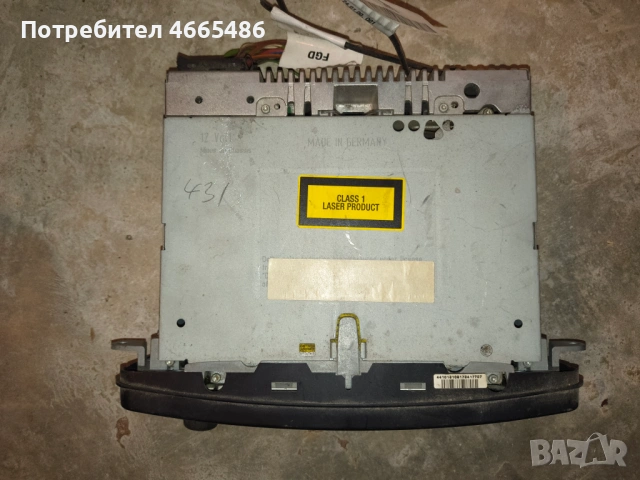 СД плеър Мерцедес W203,W209, снимка 3 - Аксесоари и консумативи - 53065920