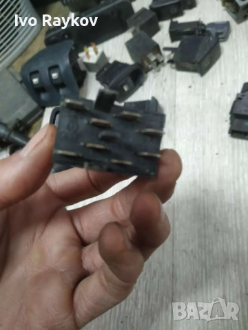 Бутон Авариини за VW Golf , Mk II , 191953235, снимка 3 - Части - 52679031