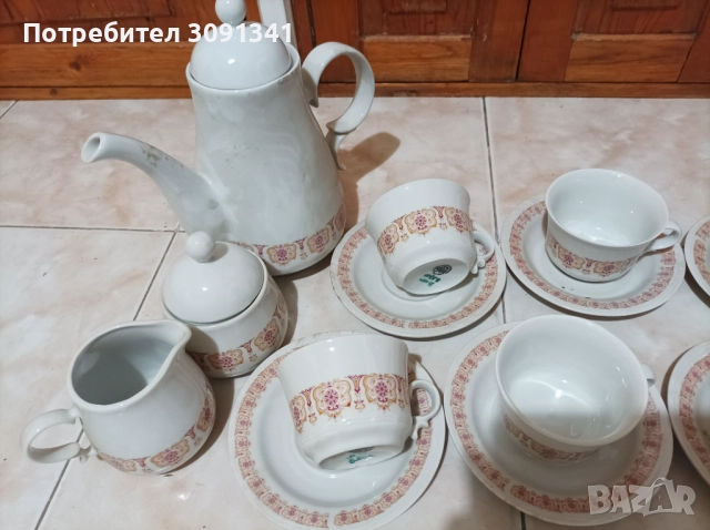 Чисто нов сервиз за чай и кафе производство на Диамант Разград.