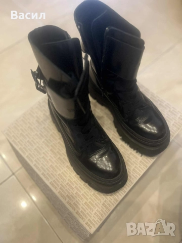 Черни кожени  стилни ботуши