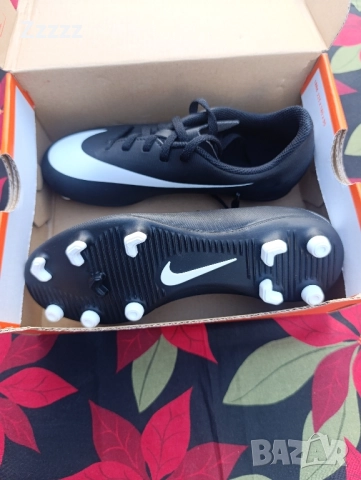 нови оригинални бутонки Найк , снимка 6 - Футбол - 52351591