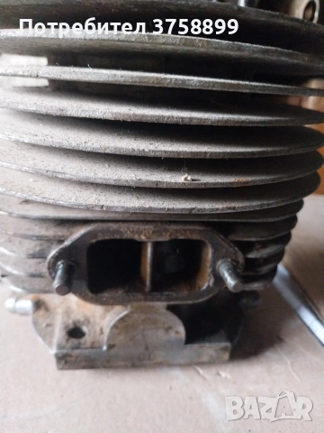 различни части останали от двигатели за иже възход и татран., снимка 5 - Части - 54069111