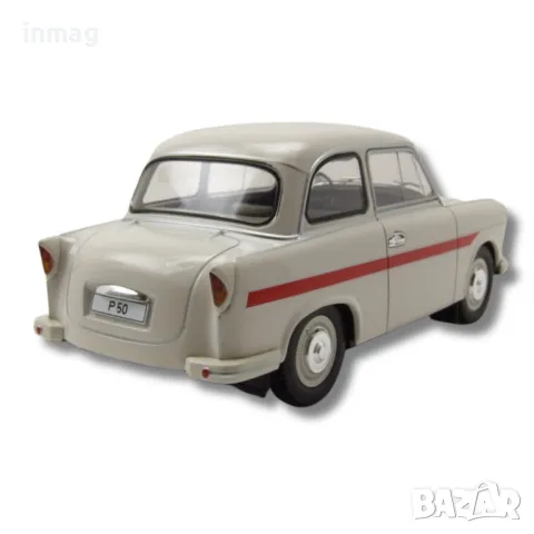 Метална кола Trabant P50 / Трабант, 1959, WhiteBox, мащаб 1:24, бял цвят, WB124186, снимка 4 - Колекции - 47761340