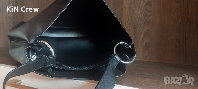 Дамска чанта s.Oliver – черна, снимка 3 - Чанти - 53967870