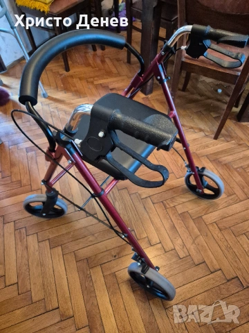 сгъваема алуминиева проходилка с колела, за възрастни, оперирани, трудно подвижни хора, нова, снимка 2 - Инвалидни колички - 53753935