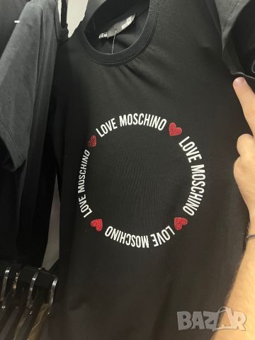 Тениски Love moschino 100% оригинал, снимка 1 - Тениски - 46814584