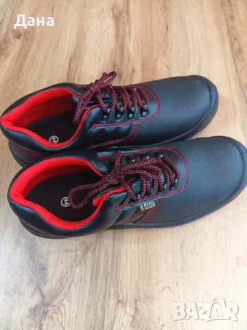 Работни обувки--44 номер, снимка 2 - Други - 50429555