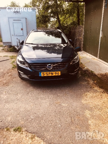 Волво в60, снимка 3 - Автомобили и джипове - 52904287