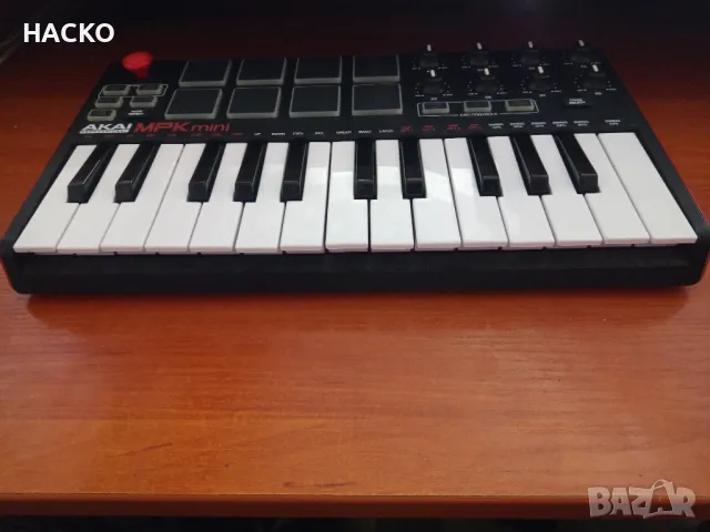 AKAI PROFESSIONAL MPK mini, снимка 7 - Други - 47239403