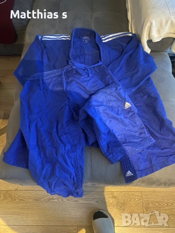 Джуди костюм. Adidas син