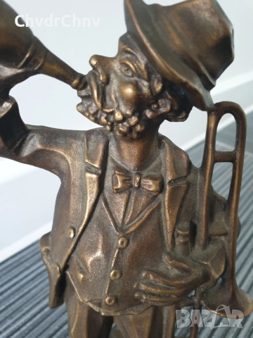 22см-3кг стара бронзова скулптура/фигура на музикант-пияница/немска статуетка, снимка 2 - Статуетки - 53691229