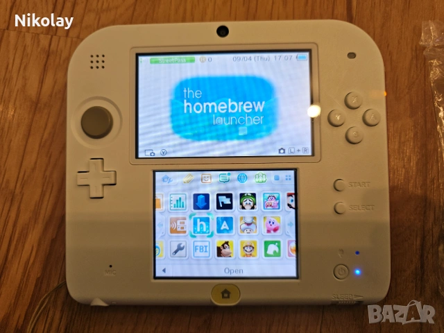Nintendo 2DS, хакната, 32GB, + 30 Игри, снимка 2 - Nintendo конзоли - 54149795