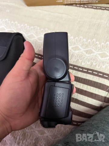 Продавам външна светкавица Canon Speedlite 430EX II – Перфектно осветление за впечатляващи снимки, снимка 9 - Фотоапарати - 54111692
