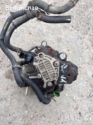 Помпа за високо налягане Ярис 1.4d4d, снимка 2 - Части - 50481345