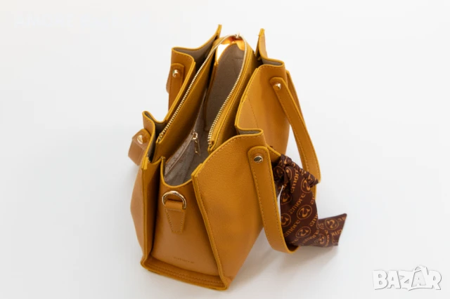 Класическа дамска чанта AMORE Giulia - Mustard, снимка 4 - Чанти - 50657885