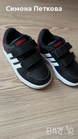 Детски маратонки Adidas Hoops 2.0, снимка 2 - Детски маратонки - 45524337