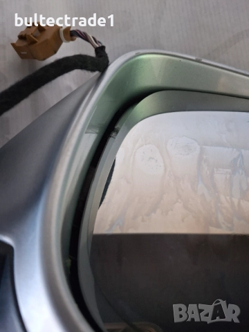 Огледало за Volkswagen Touareg, снимка 3 - Части - 51665473