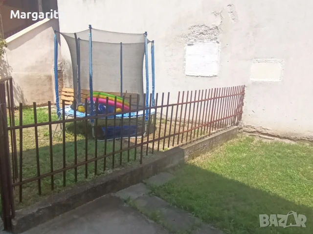 Продава се къща с гараж , снимка 9 - Къщи - 50949796