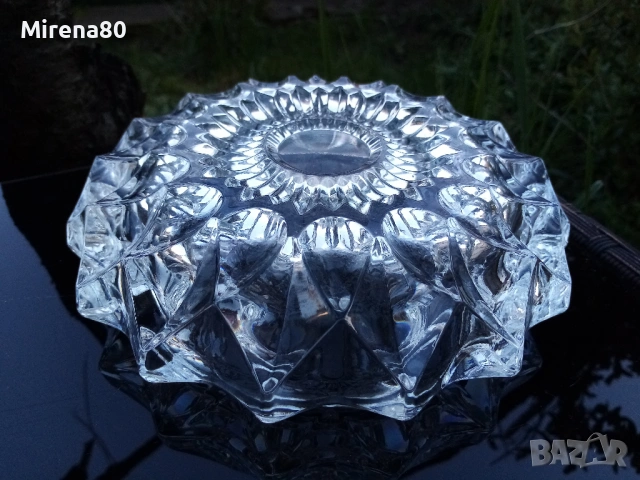 Голям кристален пепелник - Чехословакия, снимка 5 - Антикварни и старинни предмети - 54139202