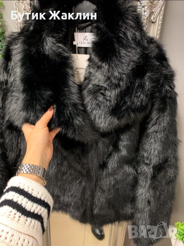 Страхотно късо палто , снимка 2 - Палта, манта - 52487442