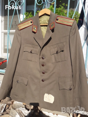 Стара военна СОЦ униформа куртка вензели пагони - като нова, снимка 2 - Антикварни и старинни предмети - 53268946