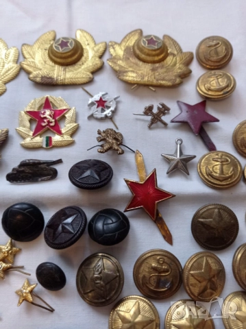 Военни предмети - кокарди, вензели и други , снимка 4 - Антикварни и старинни предмети - 52291058
