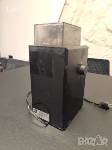 Кафемелачка Delonghi KG79 , снимка 4 - Кафемашини - 52932155