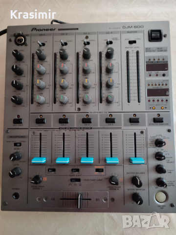 Продавам DJ пулт Pioneer DJM 600