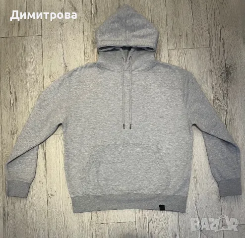 Pull&Bear суичър, снимка 1 - Суичъри - 48652379