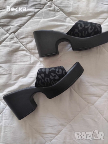 Чехли на платформа, снимка 3 - Чехли - 51807478