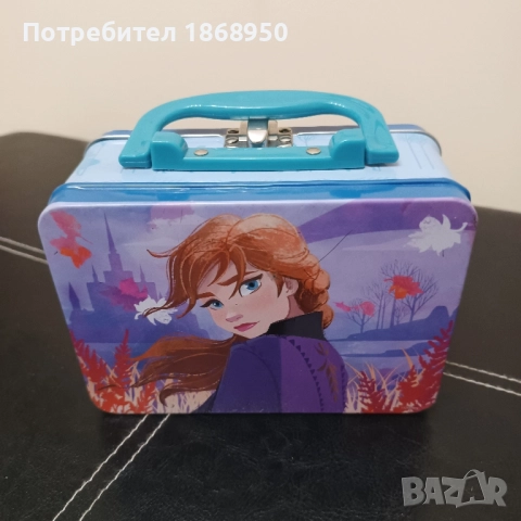 Метално куфарче с Елза и Анна, снимка 3 - Други - 51637568