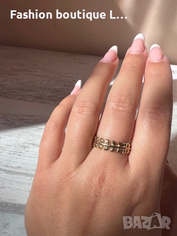 Златист пръстен с формата на лавров венец ❤️