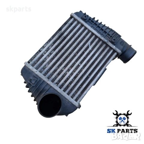 Интеркулер  за Ауди А6 ц6 4ф 2.7тди Audi A6 c6 4f 2.7tdi, снимка 2 - Части - 53855430