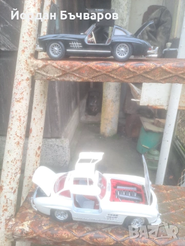 Метални  колекционерски Mercedes Banz 300SL Burago Italy 1:18 метален ретро модел, снимка 3 - Колекции - 53020517