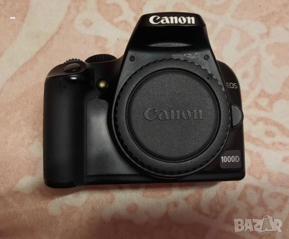 Фотоапарат Canon EOS 1000D с  чанта, снимка 1 - Фотоапарати - 46239673