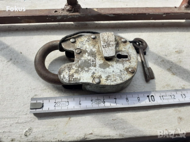 Стар кован катинар кофар катанец с ключ маркировки 3, снимка 6 - Антикварни и старинни предмети - 53685546