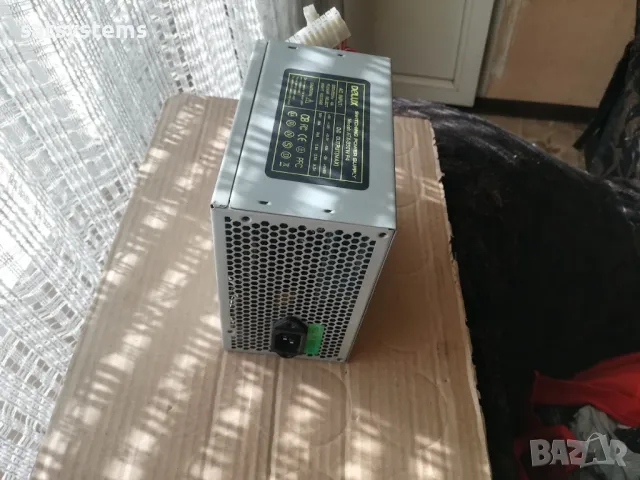 Компютърно захранване 350W Delux ATX-350W P4 120mm FAN, снимка 2 - Захранвания и кутии - 47225157