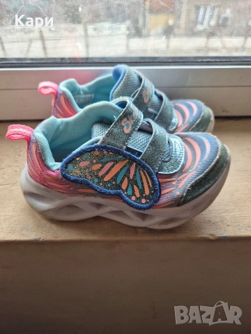 Skechers светещи маратонки 24 номер