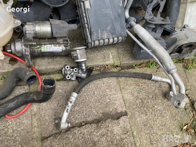 Останали Части Audi A3 8P 1.6 VW Стартер Помпа, снимка 5 - Части - 54059252