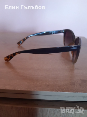 Слънчеви очила (дамски)- два броя, снимка 9 - Слънчеви и диоптрични очила - 51756937