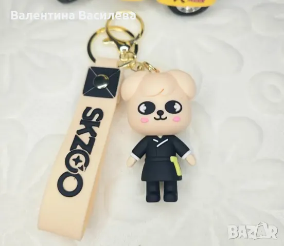 Ключодържатели skz-skzoo univesity, снимка 2 - Други - 49997921