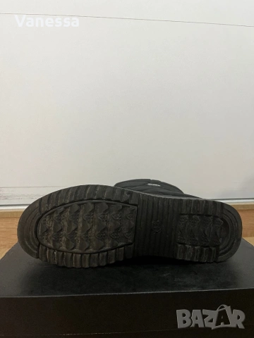 Зимни боти - нови, снимка 6 - Дамски боти - 54144039