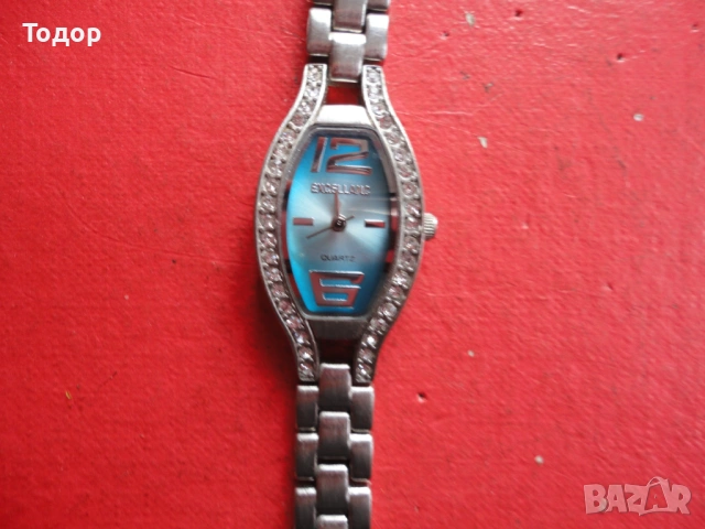 Невероятен дамски часовник Excellanc, снимка 4 - Дамски - 53032747