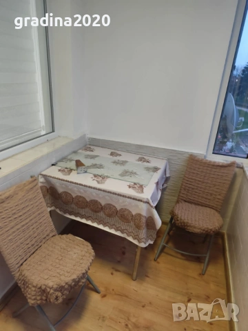 апартамент – 100 кв.м с голям хол, килер, таванска стая 13кв , маза и 2 дворни места, 125 000 €, снимка 10 - Разсади - 53125303